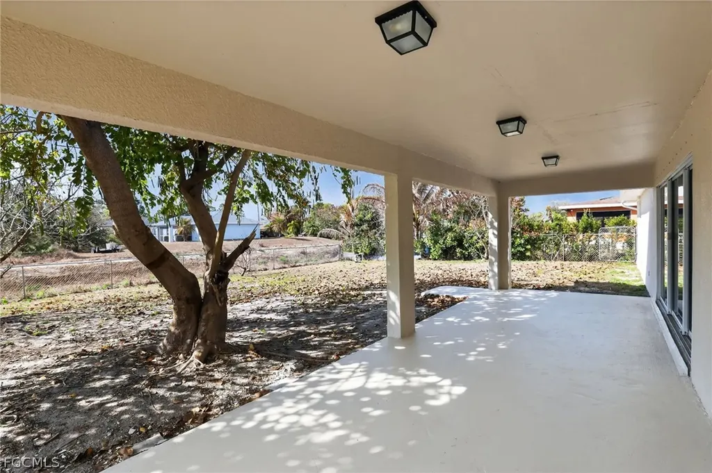 2902 Alan Avenue S Lehigh Acres FL 33976