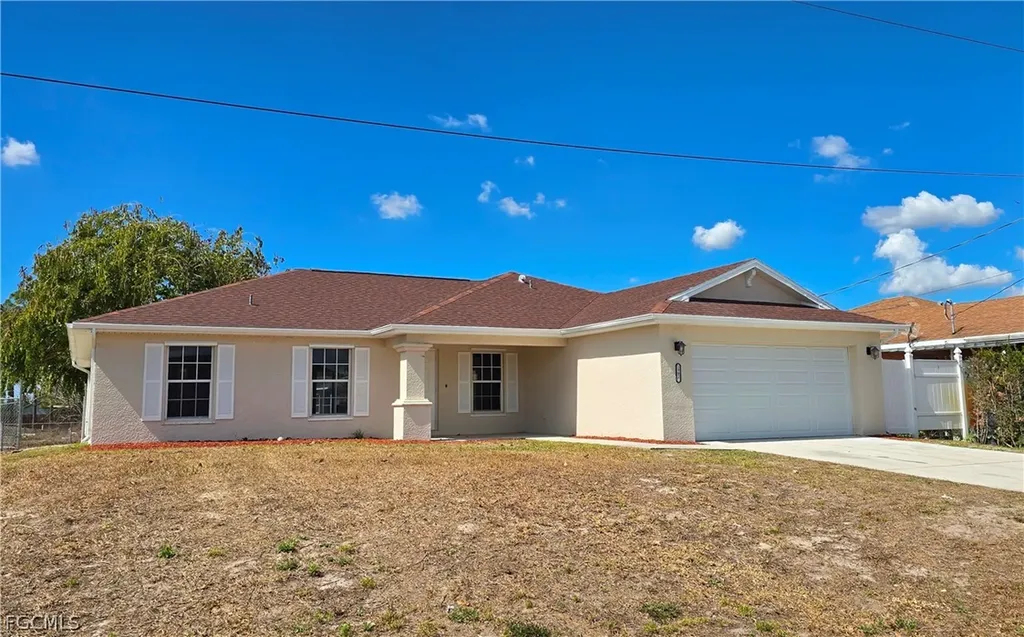 2902 Alan Avenue S Lehigh Acres FL 33976
