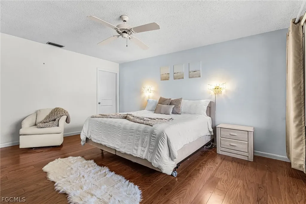 3730 SE 3rd Avenue Cape Coral FL 33904