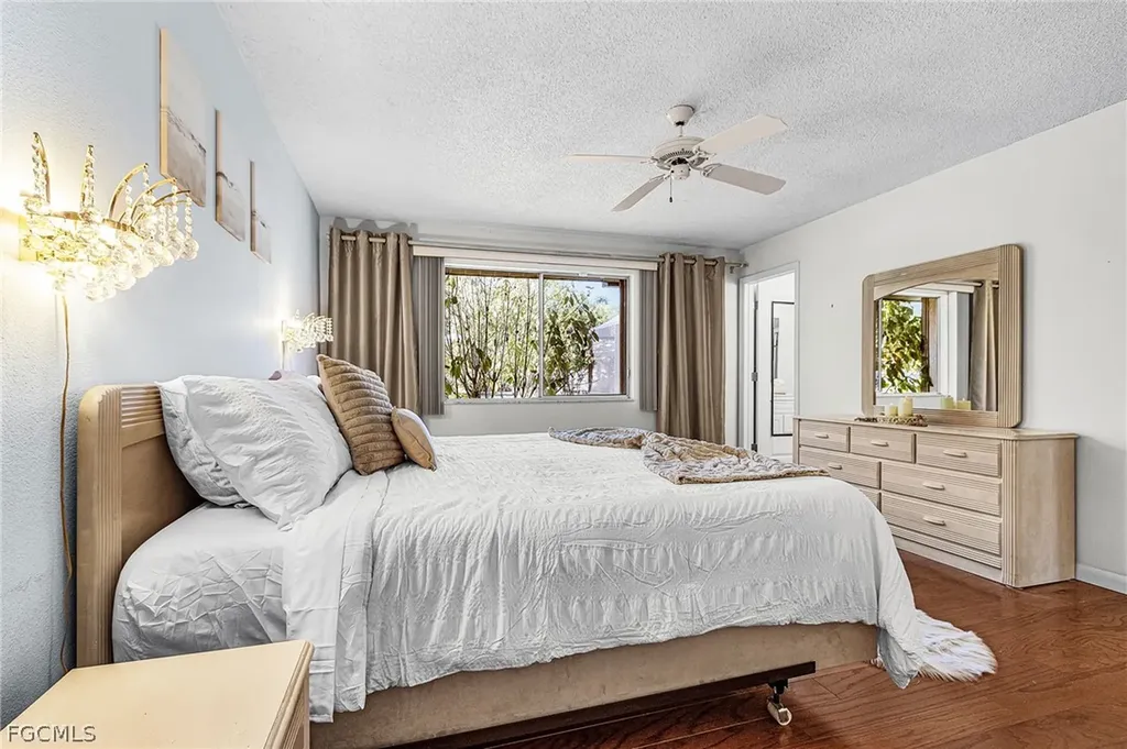 3730 SE 3rd Avenue Cape Coral FL 33904