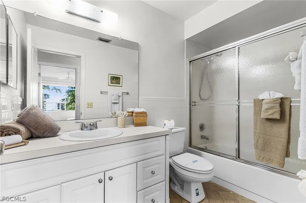 3730 SE 3rd Avenue Cape Coral FL 33904