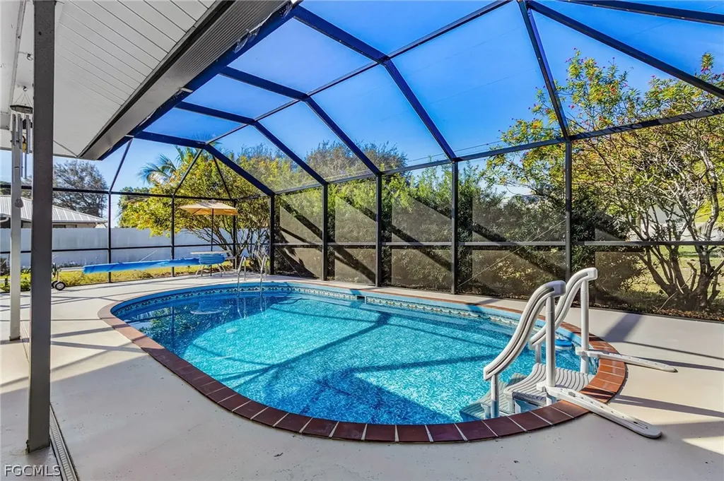 3730 SE 3rd Avenue Cape Coral FL 33904