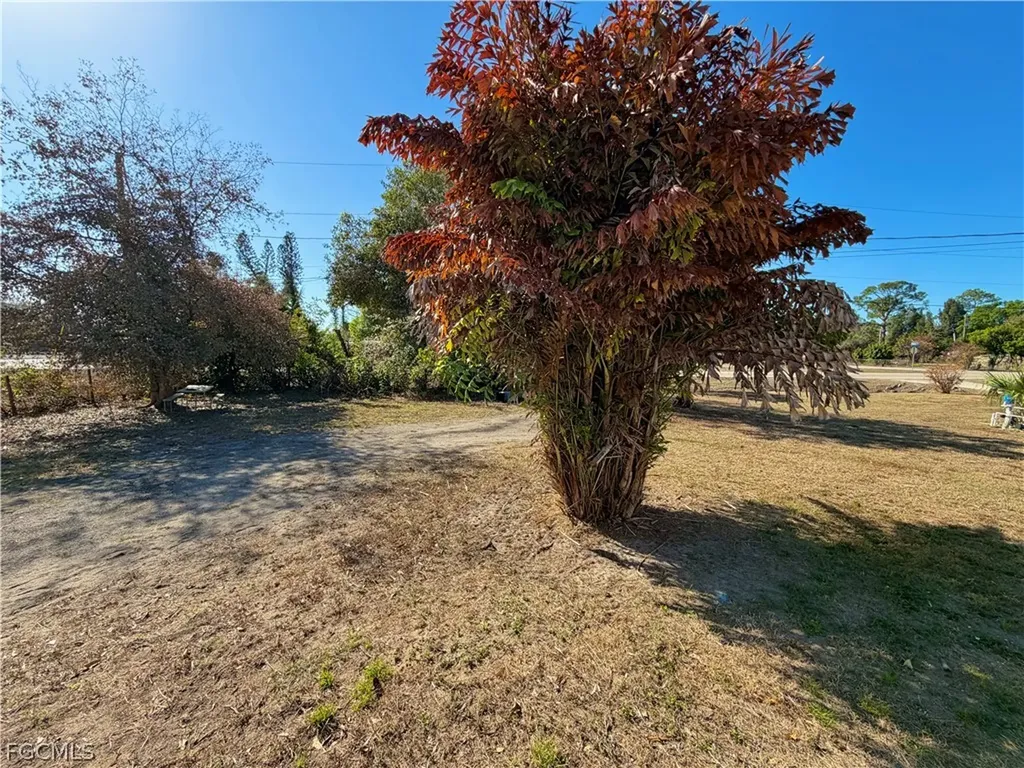 2204 Tucker Lane North Fort Myers FL 33917