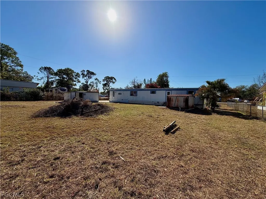 2204 Tucker Lane North Fort Myers FL 33917