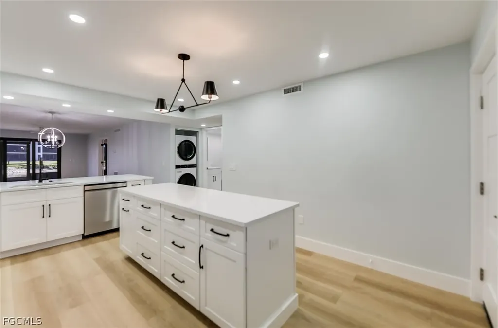 2445 W Gulf Drive Sanibel FL 33957