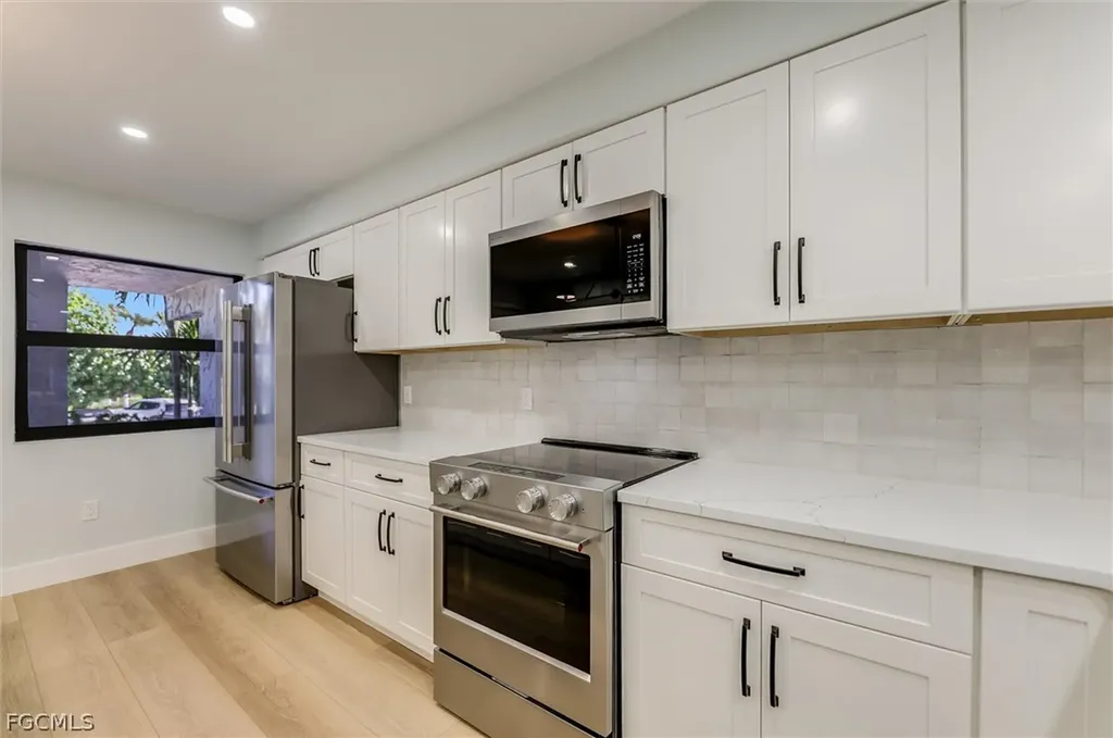 2445 W Gulf Drive Sanibel FL 33957