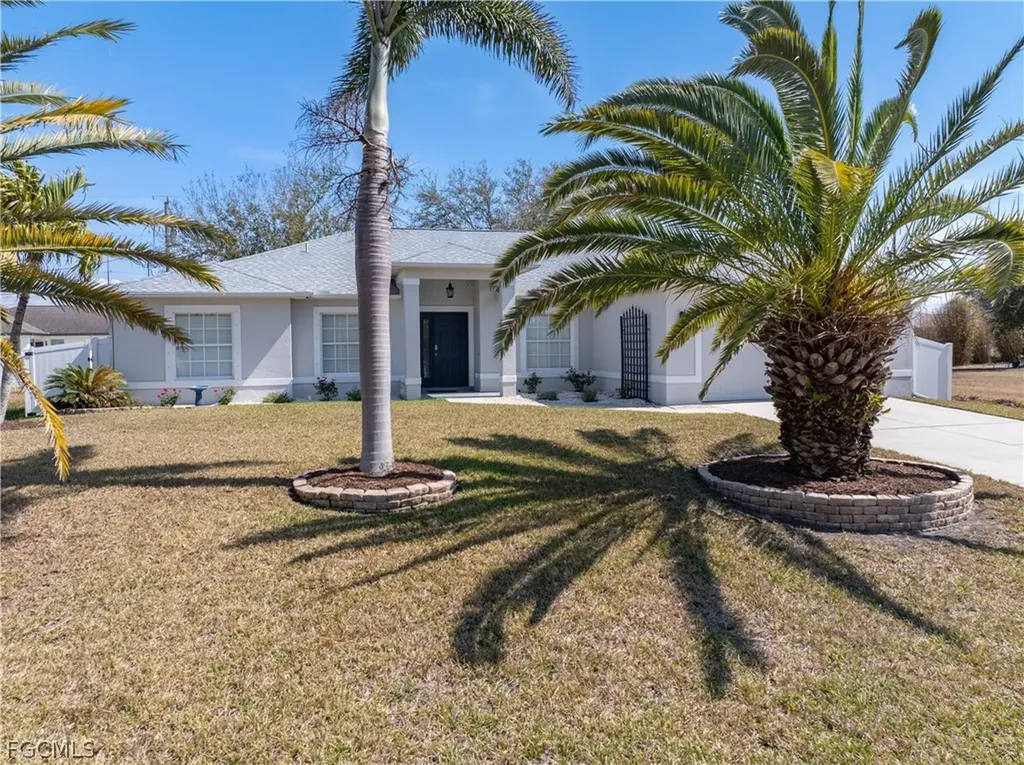 1109 NW 1st Avenue Cape Coral FL 33993
