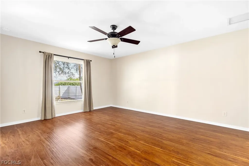 1109 NW 1st Avenue Cape Coral FL 33993