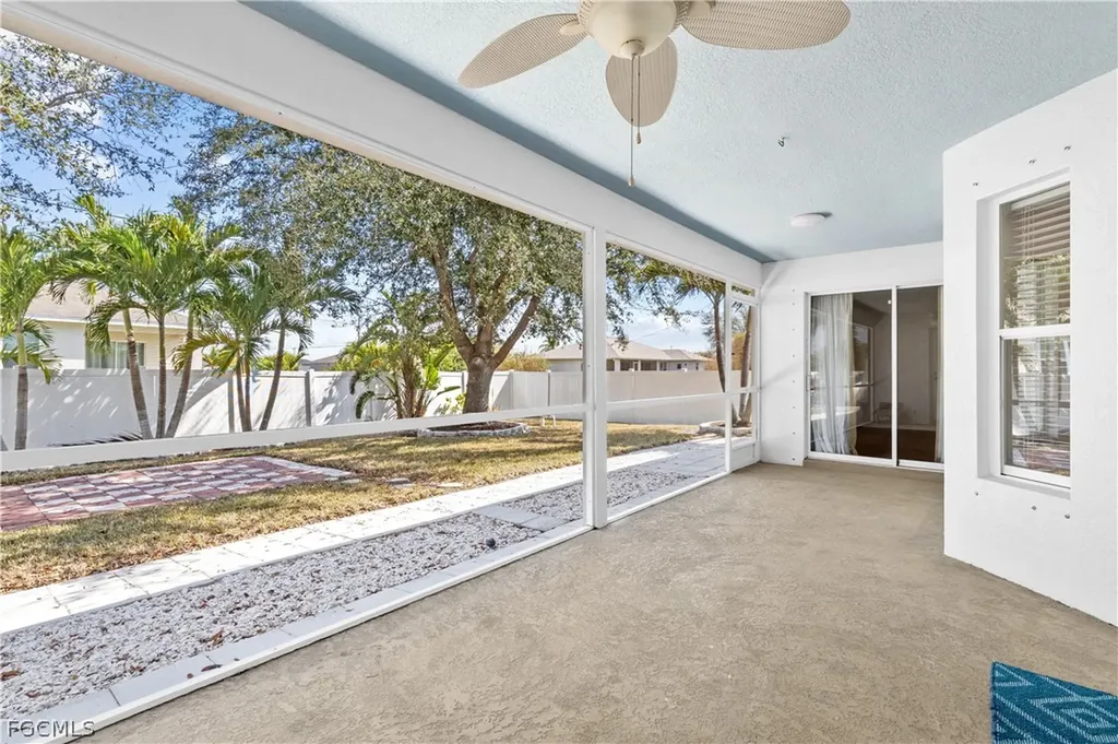 1109 NW 1st Avenue Cape Coral FL 33993