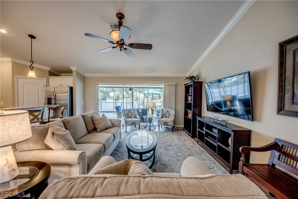 3038 SW 10th Place Cape Coral FL 33914