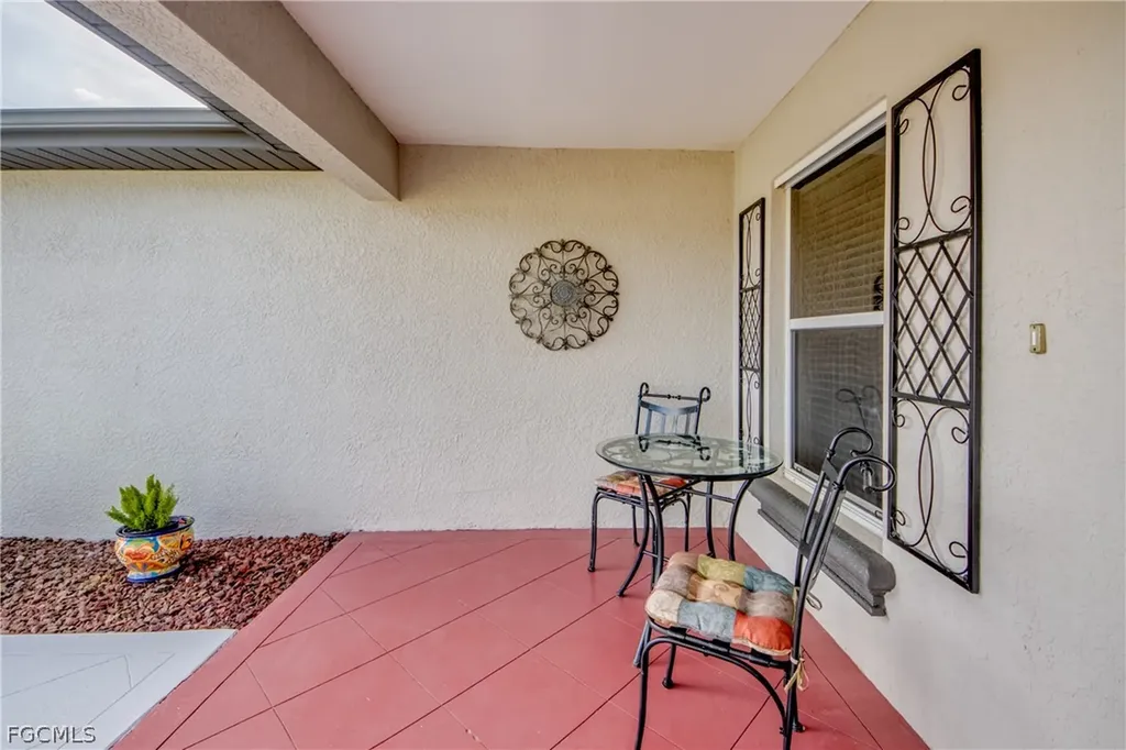 3038 SW 10th Place Cape Coral FL 33914