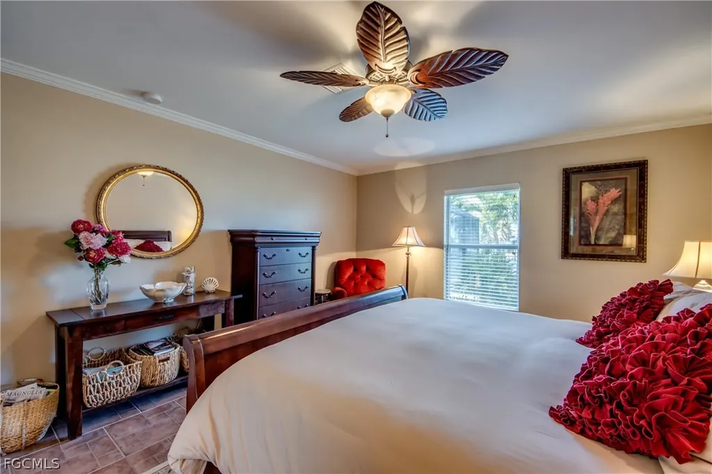 3038 SW 10th Place Cape Coral FL 33914