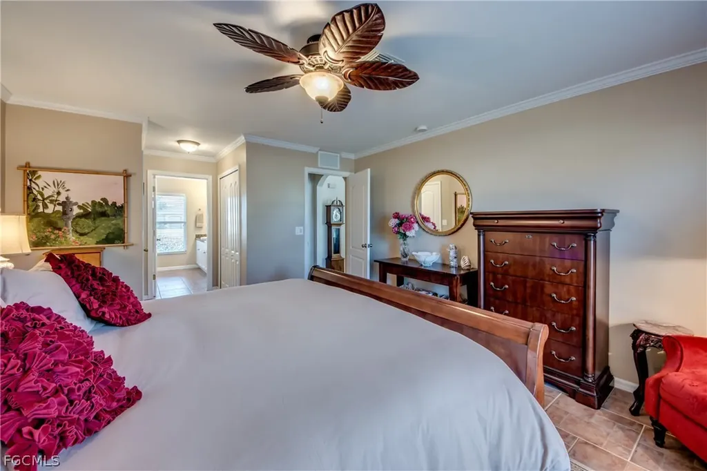 3038 SW 10th Place Cape Coral FL 33914