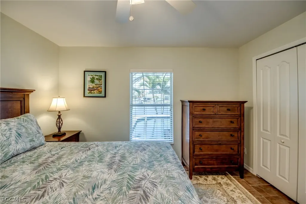 3038 SW 10th Place Cape Coral FL 33914