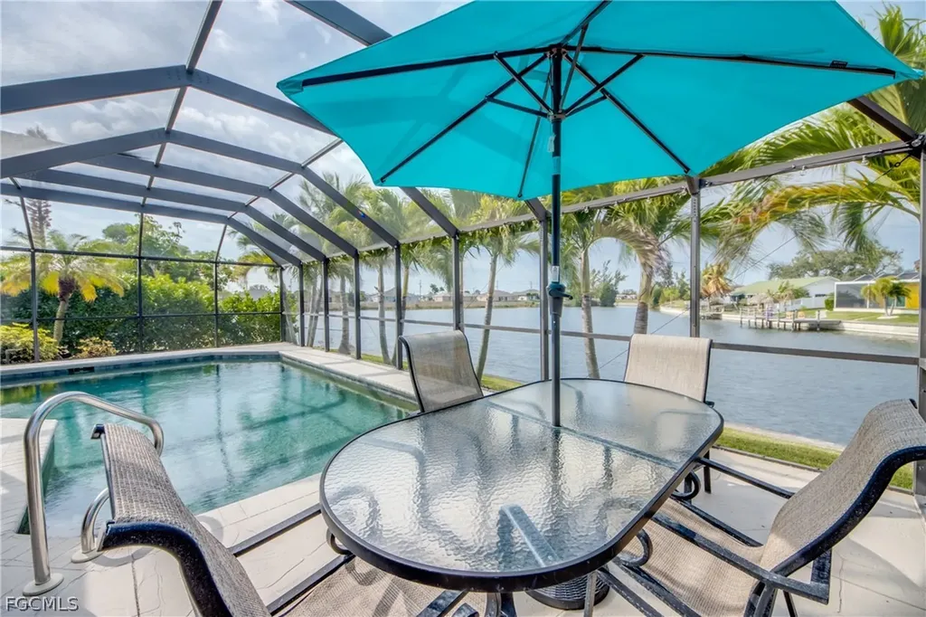 3038 SW 10th Place Cape Coral FL 33914