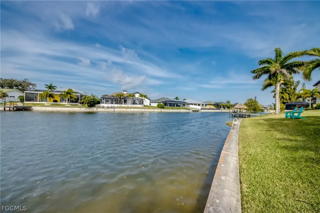 3038 SW 10th Place Cape Coral FL 33914