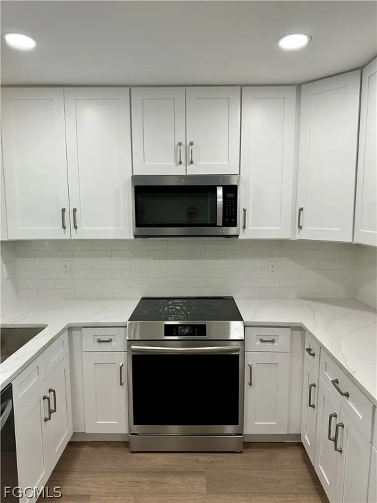 2154 E Gardenia Circle North Fort Myers FL 33917