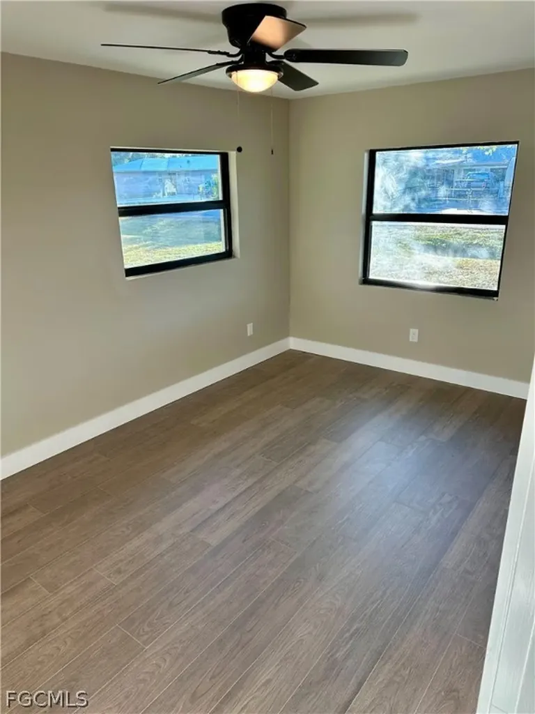 2154 E Gardenia Circle North Fort Myers FL 33917