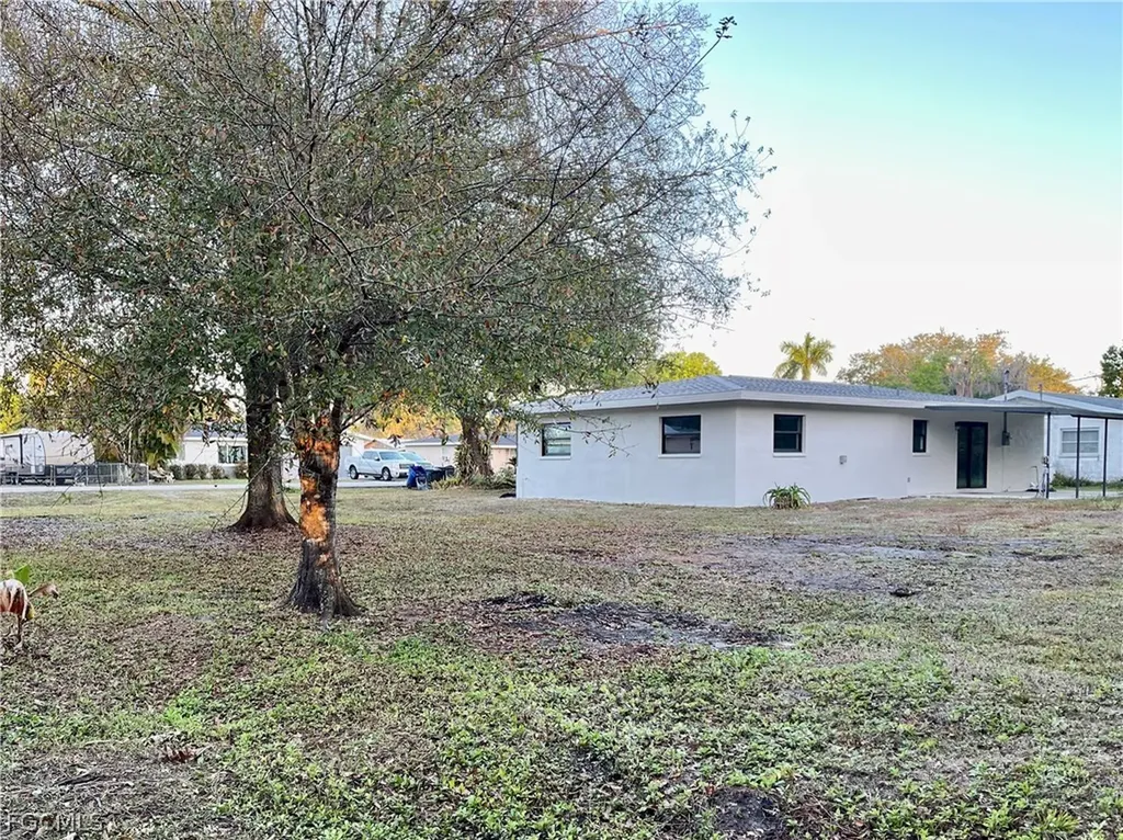 2154 E Gardenia Circle North Fort Myers FL 33917