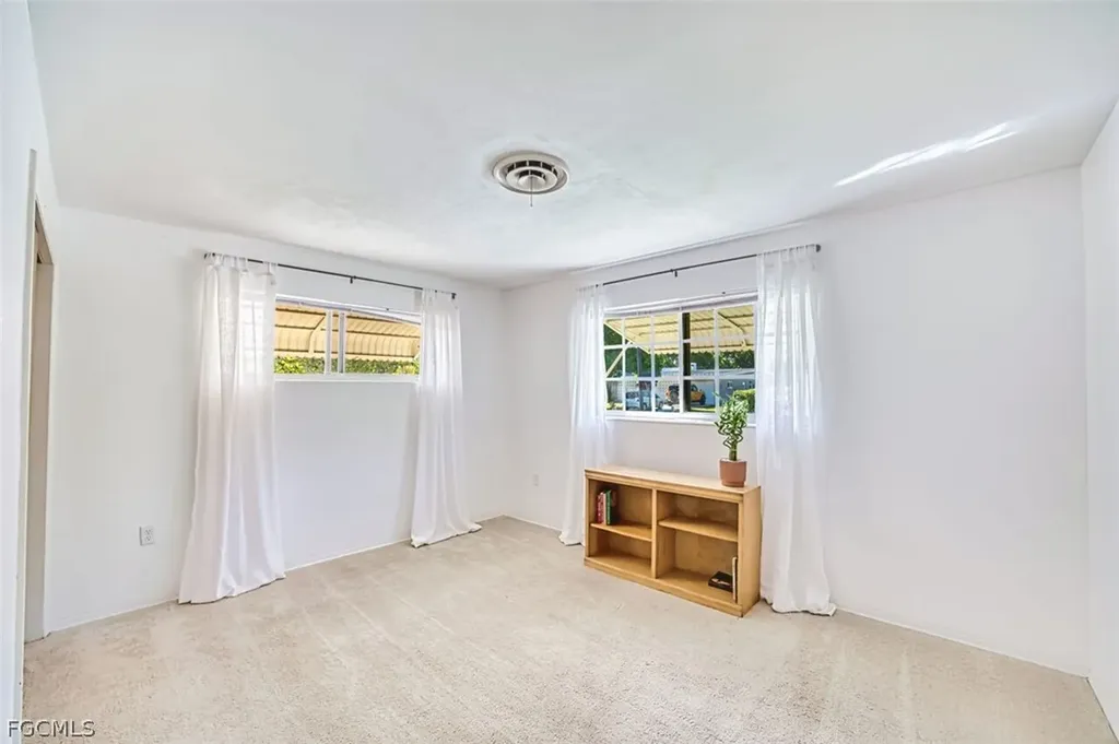1239 Stadler Drive Fort Myers FL 33901