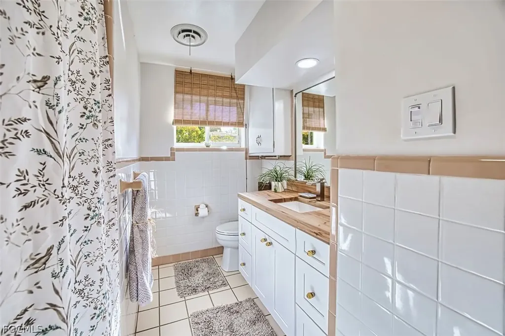 1239 Stadler Drive Fort Myers FL 33901