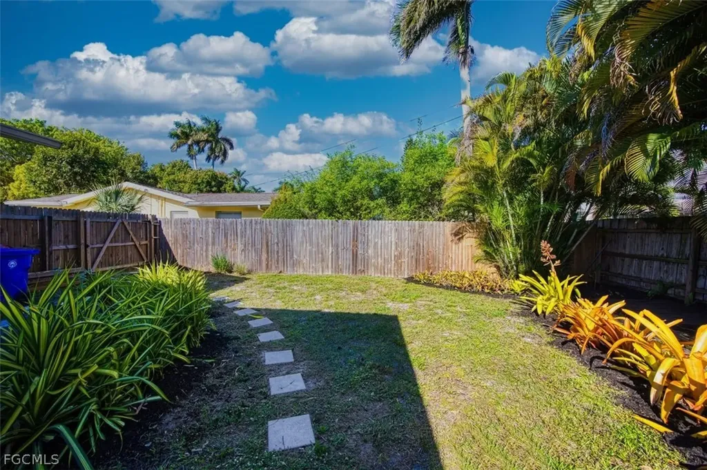 1239 Stadler Drive Fort Myers FL 33901