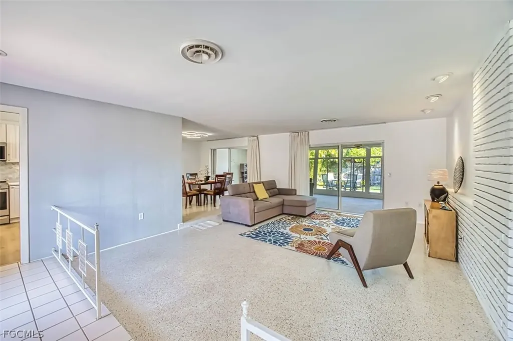 1239 Stadler Drive Fort Myers FL 33901