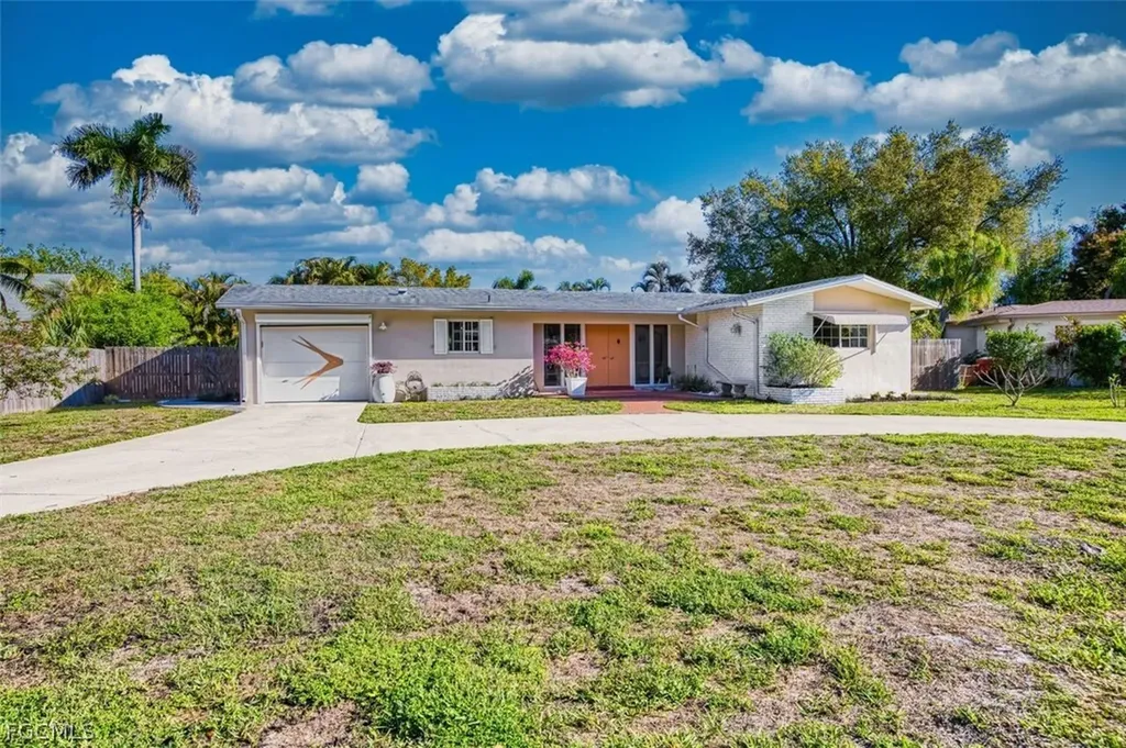 1239 Stadler Drive Fort Myers FL 33901