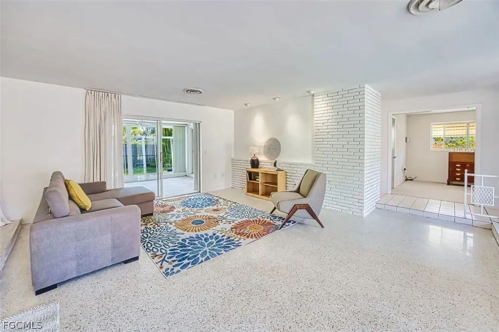 1239 Stadler Drive Fort Myers FL 33901