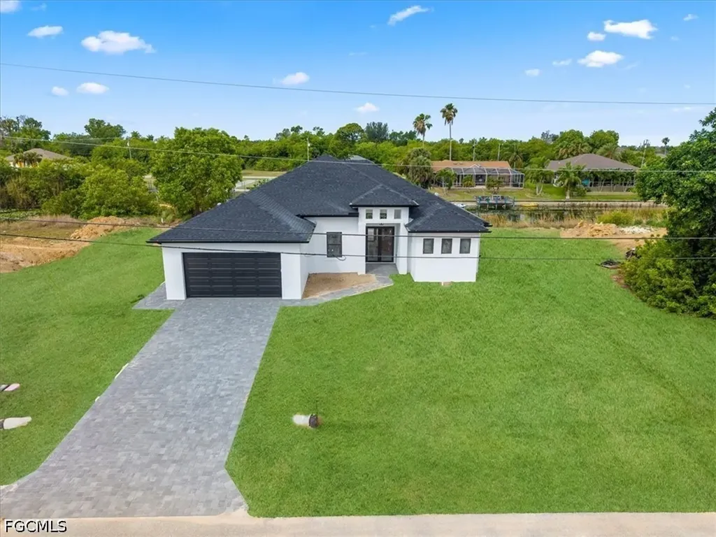 502 NE 5th Place Cape Coral FL 33909
