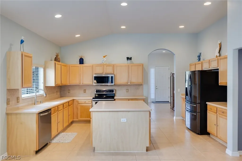 3259 Aralia Court Alva FL 33920