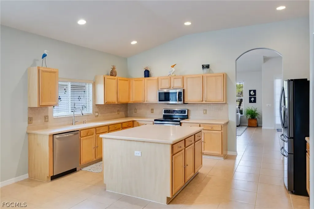 3259 Aralia Court Alva FL 33920