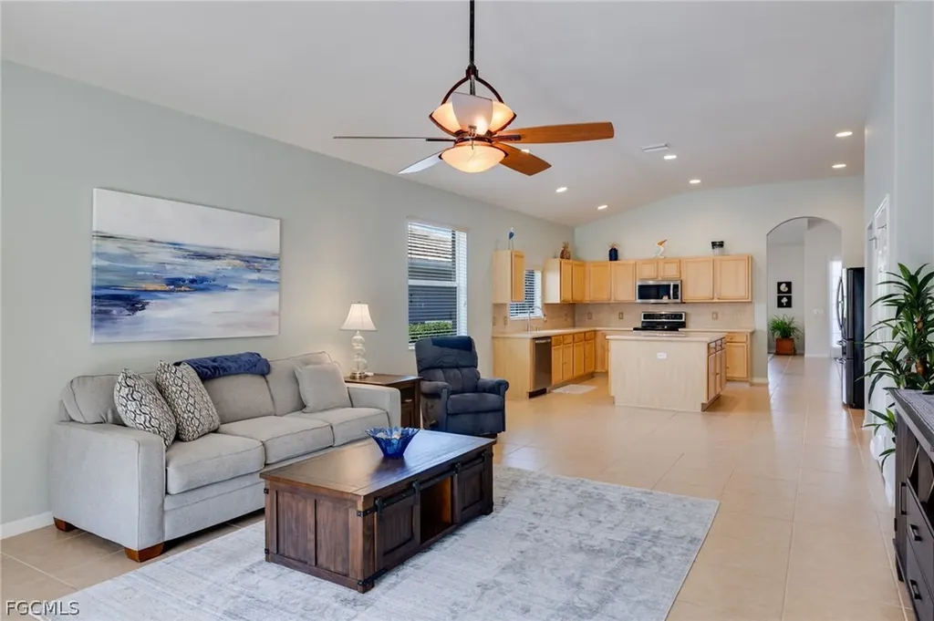 3259 Aralia Court Alva FL 33920