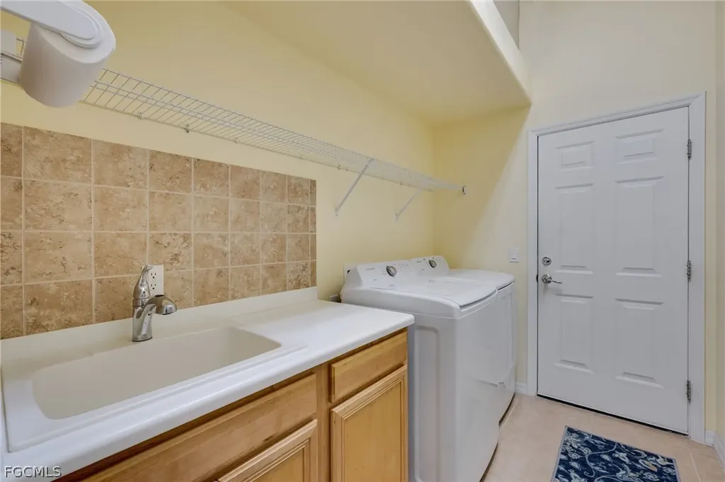 3259 Aralia Court Alva FL 33920