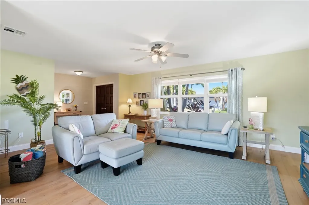 1130 SE 36th Street Cape Coral FL 33904