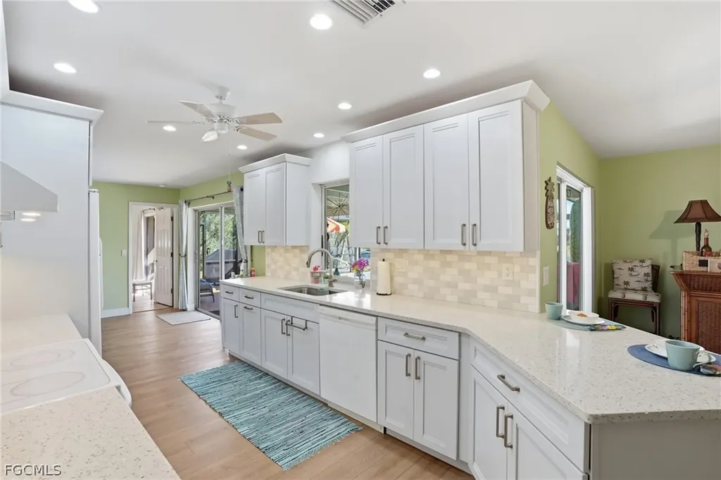 1130 SE 36th Street Cape Coral FL 33904