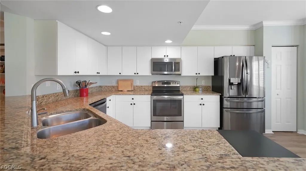 19870 Breckenridge Drive Estero FL 33928