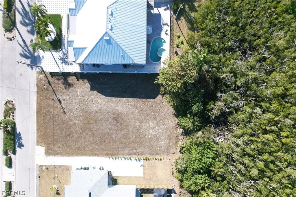 12110 Siesta Drive Fort Myers Beach FL 33931