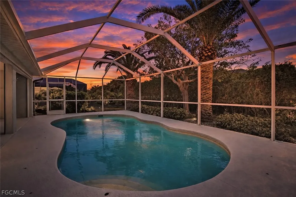 2526 SW 29th Terrace Cape Coral FL 33914