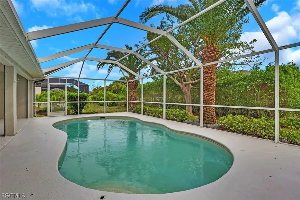 2526 SW 29th Terrace Cape Coral FL 33914