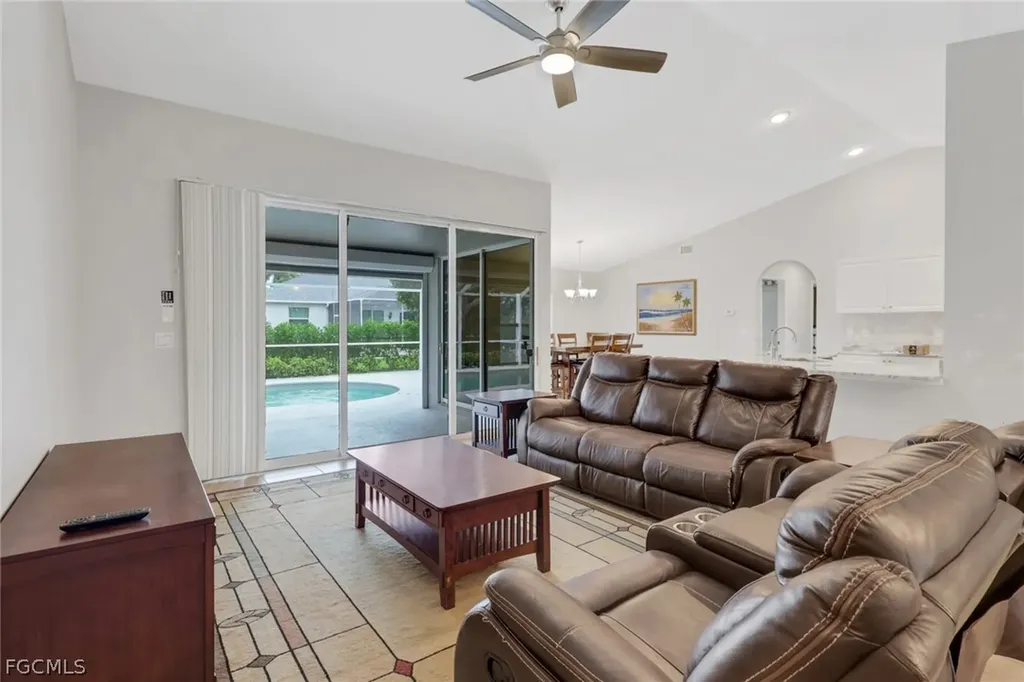 2526 SW 29th Terrace Cape Coral FL 33914