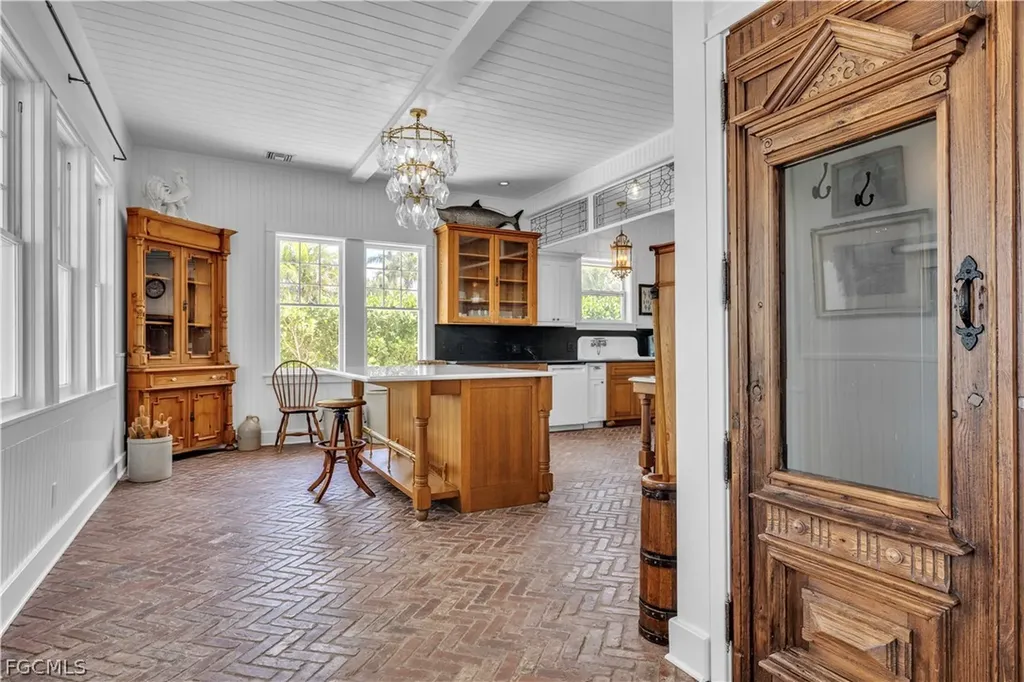 8241 Main Street Bokeelia FL 33922