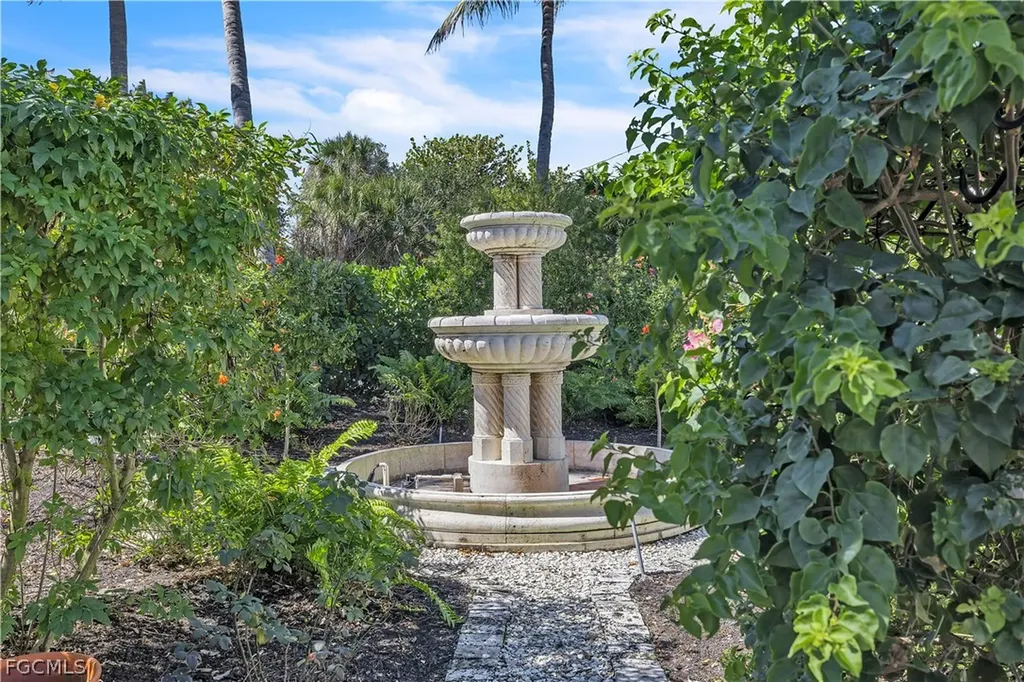 8241 Main Street Bokeelia FL 33922