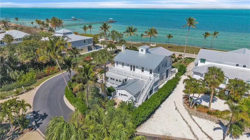 8241 Main Street Bokeelia FL 33922