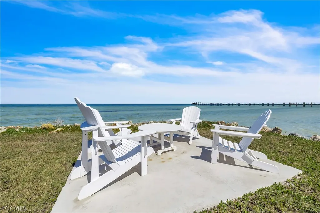 8241 Main Street Bokeelia FL 33922