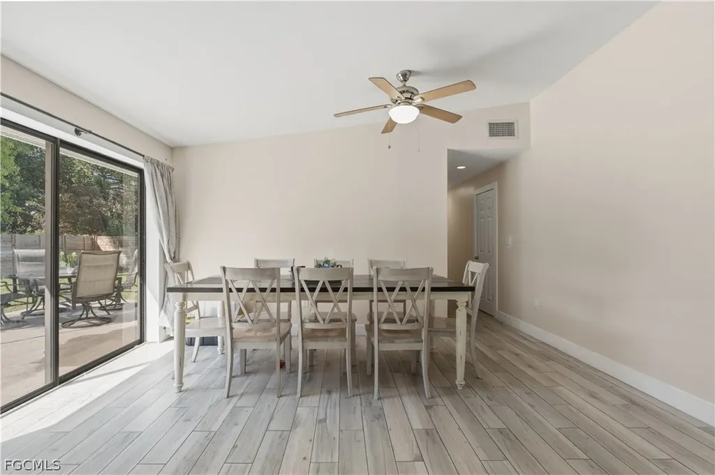 8635 Exeter Street Fort Myers FL 33907