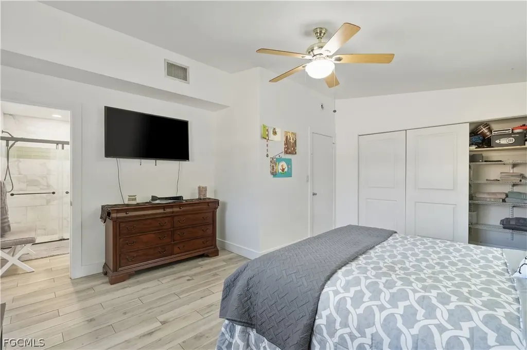 8635 Exeter Street Fort Myers FL 33907