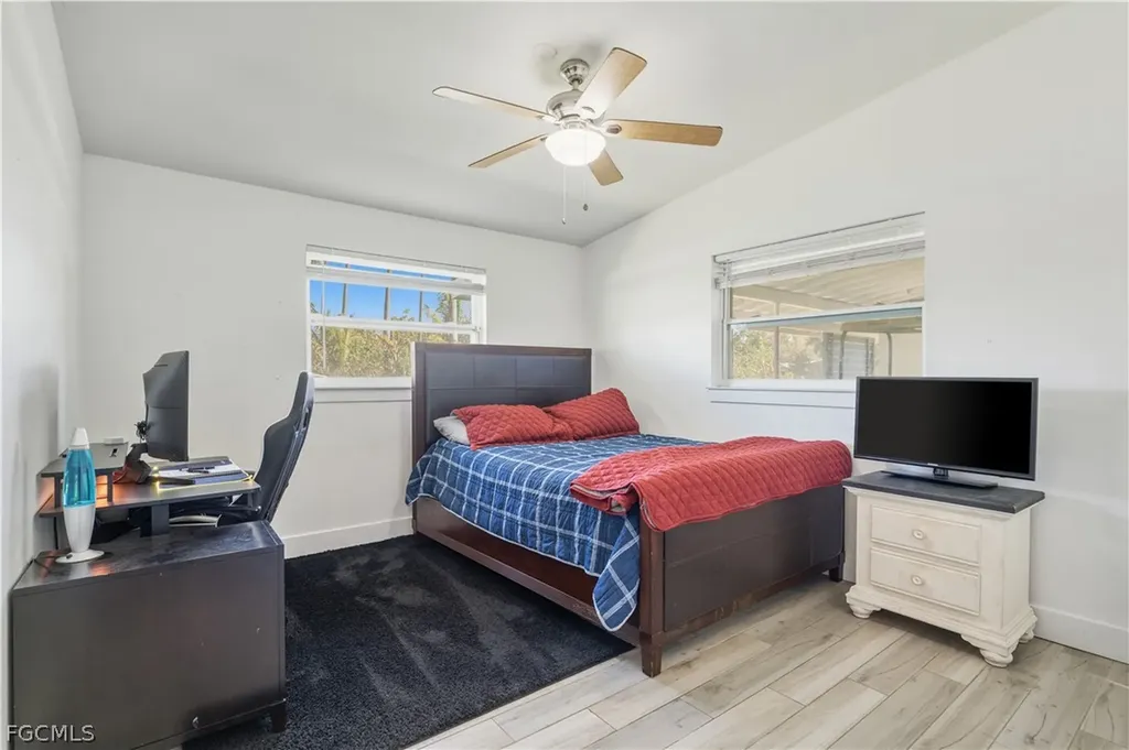 8635 Exeter Street Fort Myers FL 33907