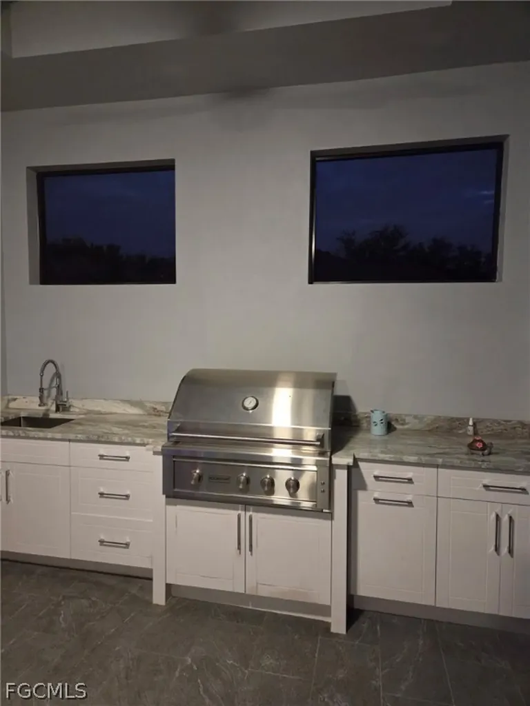 239 20th Avenue NE Naples FL 34120