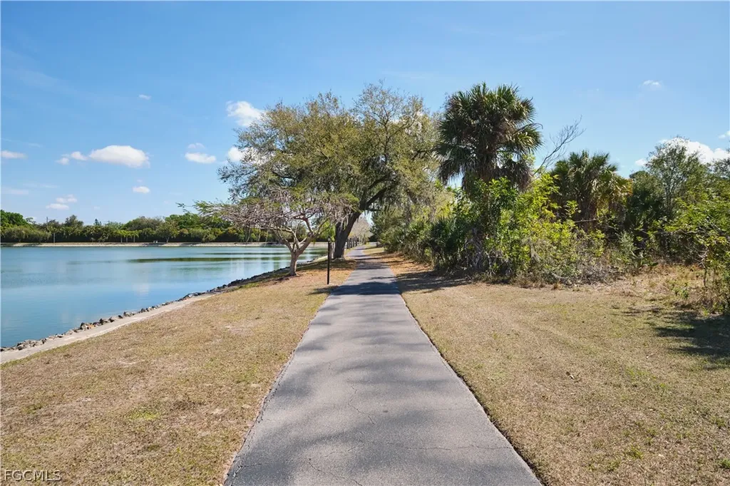9650 Green Cypress Lane Fort Myers FL 33905